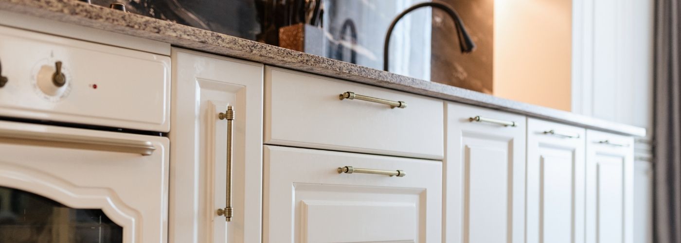 White Cabinets with Quartz Countertops